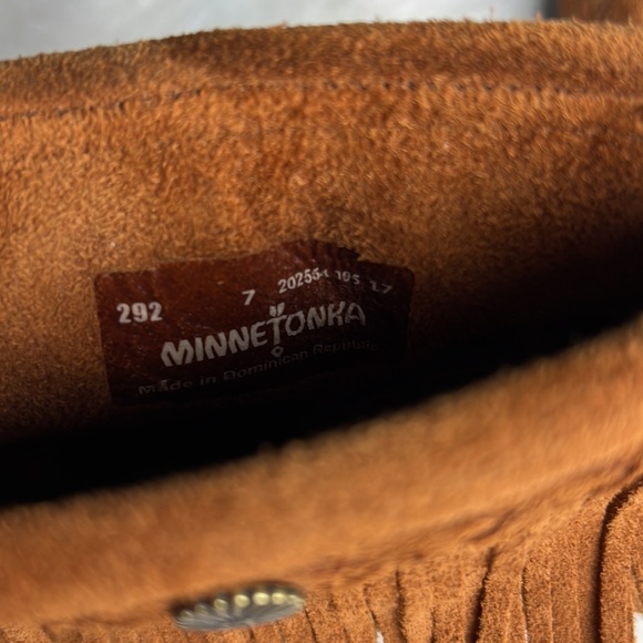 Women’s Minnetonka Hi Top Back Zip Boot Brown Size 7 - Picture 6 of 6